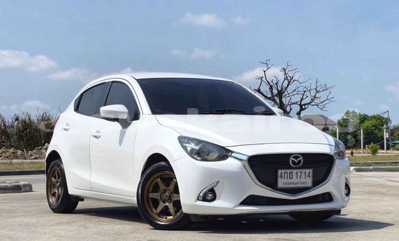 ซื้อ รถมือสอง Mazda 2 ขาว รถยนต์ ใน %{เมือง} ใน กรุงเทพมหานคร ซื้อ รถมือสอง Mazda 2 ขาว รถยนต์ ใน %{เมือง} ใน กรุงเทพมหานคร