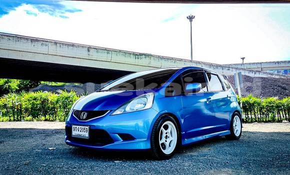 ซื้อ รถมือสอง Honda Jazz อื่น ๆ รถยนต์ ใน %{เมือง} ใน กรุงเทพมหานคร
