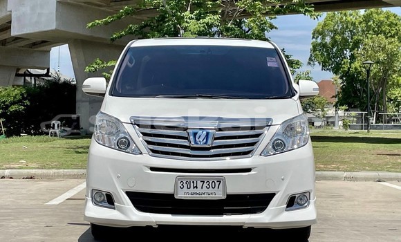 Buy Used Toyota Alphard White Car in Bangkok in Bangkok Buy Used Toyota Alphard White Car in Bangkok in Bangkok