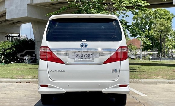 Buy Used Toyota Alphard White Car in Bangkok in Bangkok Buy Used Toyota Alphard White Car in Bangkok in Bangkok