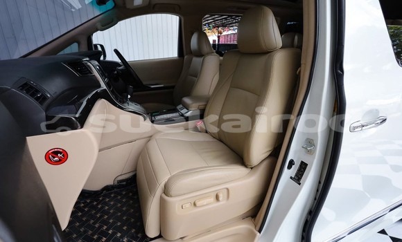 Buy Used Toyota Alphard White Car in Bangkok in Bangkok Buy Used Toyota Alphard White Car in Bangkok in Bangkok