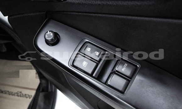 Buy Used Isuzu D-Max White Car in Bangkok in Bangkok Buy Used Isuzu D-Max White Car in Bangkok in Bangkok