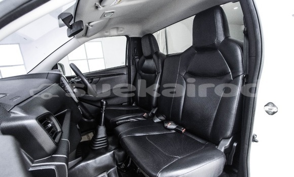 Buy Used Isuzu D-Max White Car in Bangkok in Bangkok Buy Used Isuzu D-Max White Car in Bangkok in Bangkok