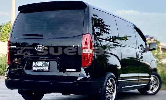 Buy Used Hyundai H1 Black Car in Bangkok in Bangkok Buy Used Hyundai H1 Black Car in Bangkok in Bangkok