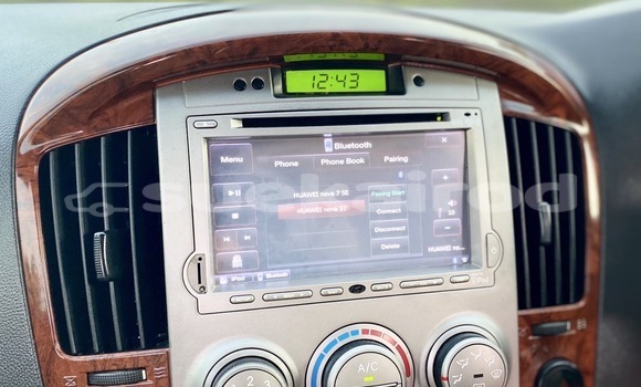 Buy Used Hyundai H1 Black Car in Bangkok in Bangkok Buy Used Hyundai H1 Black Car in Bangkok in Bangkok