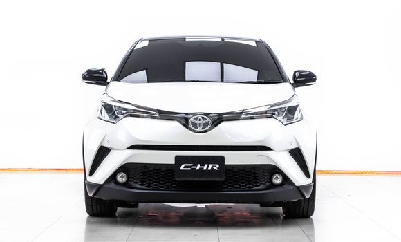 Buy Used Toyota C-HR White Car in Bangkok in Bangkok Buy Used Toyota C-HR White Car in Bangkok in Bangkok