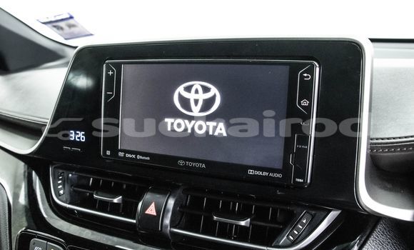 Buy Used Toyota C-HR White Car in Bangkok in Bangkok Buy Used Toyota C-HR White Car in Bangkok in Bangkok