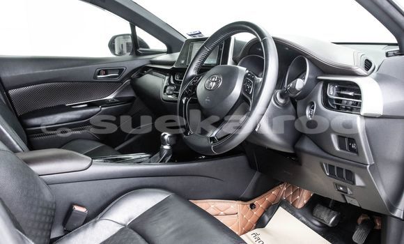 Buy Used Toyota C-HR White Car in Bangkok in Bangkok Buy Used Toyota C-HR White Car in Bangkok in Bangkok