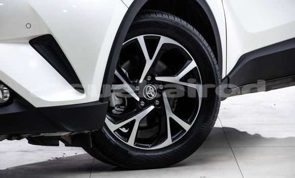 Buy Used Toyota C-HR White Car in Bangkok in Bangkok Buy Used Toyota C-HR White Car in Bangkok in Bangkok