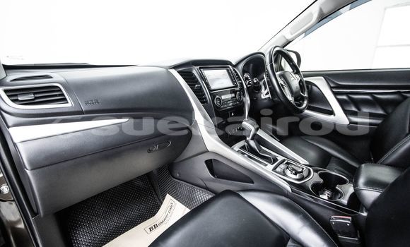 Buy Used Mitsubishi Pajero Brown Car in Bangkok in Bangkok Buy Used Mitsubishi Pajero Brown Car in Bangkok in Bangkok