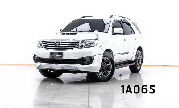 ซื้อ รถมือสอง Toyota Fortuner ขาว รถยนต์ ใน %{เมือง} ใน กรุงเทพมหานคร ซื้อ รถมือสอง Toyota Fortuner ขาว รถยนต์ ใน %{เมือง} ใน กรุงเทพมหานคร