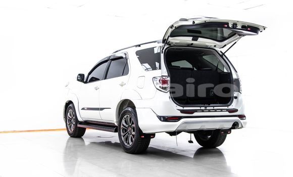 ซื้อ รถมือสอง Toyota Fortuner ขาว รถยนต์ ใน %{เมือง} ใน กรุงเทพมหานคร ซื้อ รถมือสอง Toyota Fortuner ขาว รถยนต์ ใน %{เมือง} ใน กรุงเทพมหานคร