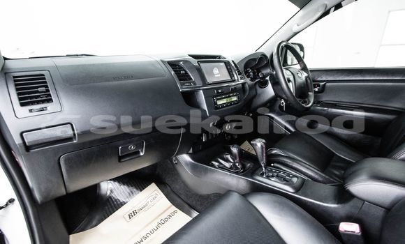 ซื้อ รถมือสอง Toyota Fortuner ขาว รถยนต์ ใน %{เมือง} ใน กรุงเทพมหานคร ซื้อ รถมือสอง Toyota Fortuner ขาว รถยนต์ ใน %{เมือง} ใน กรุงเทพมหานคร