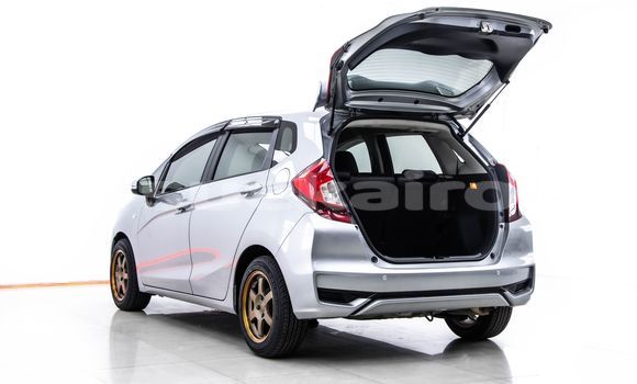 Buy Used Honda Jazz Other Car in Bangkok in Bangkok Buy Used Honda Jazz Other Car in Bangkok in Bangkok