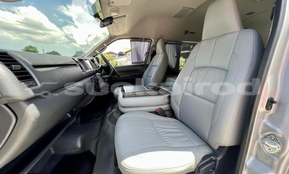 ซื้อ รถมือสอง Toyota Commuter อื่น ๆ รถยนต์ ใน %{เมือง} ใน กรุงเทพมหานคร ซื้อ รถมือสอง Toyota Commuter อื่น ๆ รถยนต์ ใน %{เมือง} ใน กรุงเทพมหานคร