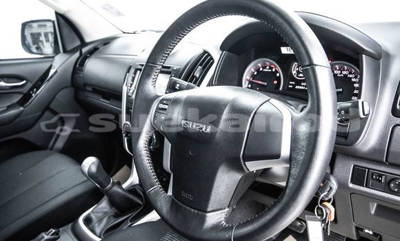 Buy Used Isuzu D-Max Black Car in Bangkok in Bangkok Buy Used Isuzu D-Max Black Car in Bangkok in Bangkok