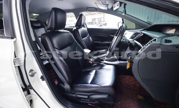 ซื้อ รถมือสอง Honda Civic ขาว รถยนต์ ใน %{เมือง} ใน กรุงเทพมหานคร ซื้อ รถมือสอง Honda Civic ขาว รถยนต์ ใน %{เมือง} ใน กรุงเทพมหานคร