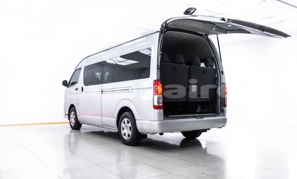 Buy Used Toyota Commuter Other Car in Bangkok in Bangkok Buy Used Toyota Commuter Other Car in Bangkok in Bangkok