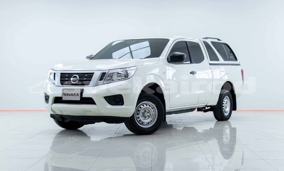 Buy Used Nissan NP 300 White Car in Bangkok in Bangkok