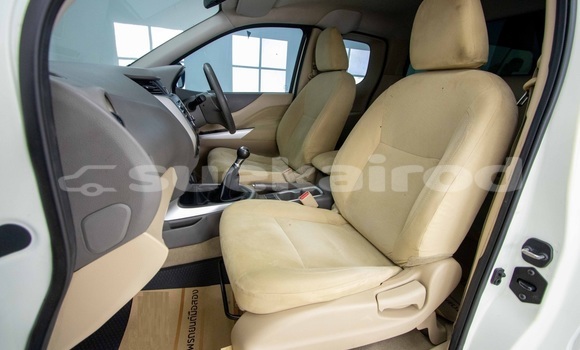 Buy Used Nissan NP 300 White Car in Bangkok in Bangkok Buy Used Nissan NP 300 White Car in Bangkok in Bangkok