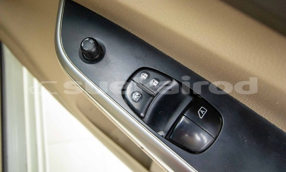 Buy Used Nissan NP 300 White Car in Bangkok in Bangkok Buy Used Nissan NP 300 White Car in Bangkok in Bangkok