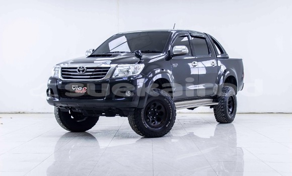 ซื้อ รถมือสอง Toyota Hiluxe VIGO สีดำ รถยนต์ ใน %{เมือง} ใน กรุงเทพมหานคร