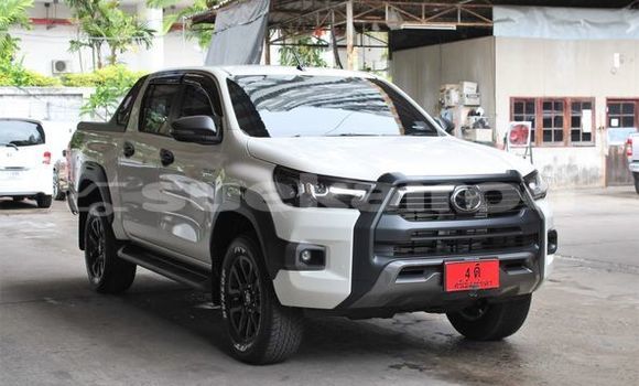ซื้อ รถมือสอง Toyota Hiluxe Revo ขาว รถยนต์ ใน %{เมือง} ใน กรุงเทพมหานคร ซื้อ รถมือสอง Toyota Hiluxe Revo ขาว รถยนต์ ใน %{เมือง} ใน กรุงเทพมหานคร