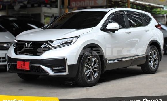 Buy Used Honda CR-V White Car in Bangkok in Bangkok