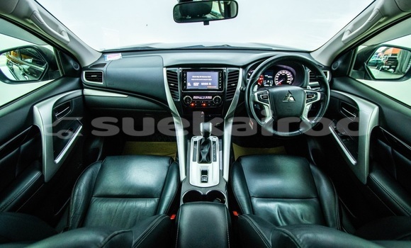 ซื้อ รถมือสอง Mitsubishi Pajero Sport สีน้ำตาล รถยนต์ ใน %{เมือง} ใน กรุงเทพมหานคร ซื้อ รถมือสอง Mitsubishi Pajero Sport สีน้ำตาล รถยนต์ ใน %{เมือง} ใน กรุงเทพมหานคร