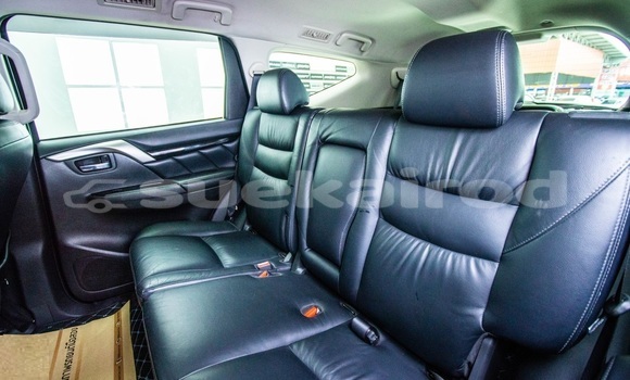 ซื้อ รถมือสอง Mitsubishi Pajero Sport สีน้ำตาล รถยนต์ ใน %{เมือง} ใน กรุงเทพมหานคร ซื้อ รถมือสอง Mitsubishi Pajero Sport สีน้ำตาล รถยนต์ ใน %{เมือง} ใน กรุงเทพมหานคร