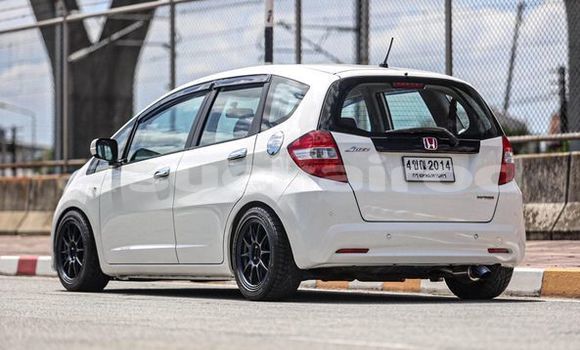 ซื้อ รถมือสอง Honda Jazz ขาว รถยนต์ ใน %{เมือง} ใน กรุงเทพมหานคร ซื้อ รถมือสอง Honda Jazz ขาว รถยนต์ ใน %{เมือง} ใน กรุงเทพมหานคร