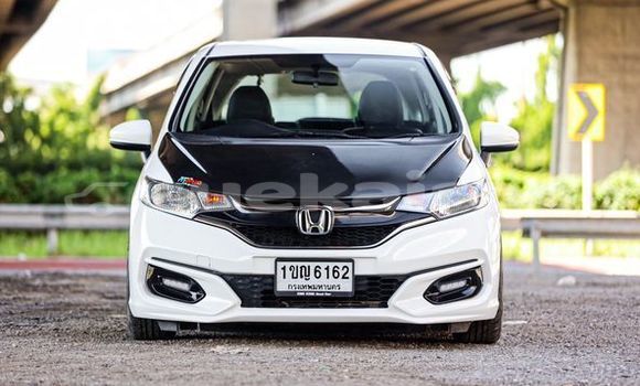 ซื้อ รถมือสอง Honda Jazz ขาว รถยนต์ ใน %{เมือง} ใน กรุงเทพมหานคร ซื้อ รถมือสอง Honda Jazz ขาว รถยนต์ ใน %{เมือง} ใน กรุงเทพมหานคร