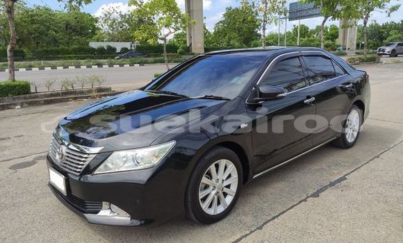 ซื้อ รถมือสอง Toyota Camry สีดำ รถยนต์ ใน %{เมือง} ใน กรุงเทพมหานคร