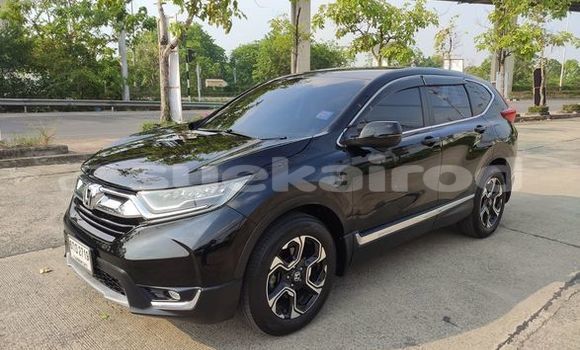 ซื้อ รถมือสอง Honda CR-V สีดำ รถยนต์ ใน %{เมือง} ใน กรุงเทพมหานคร