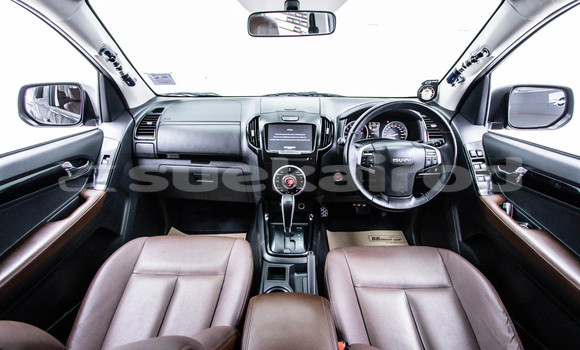 Buy Used Isuzu D-Max White Car in Bangkok in Bangkok Buy Used Isuzu D-Max White Car in Bangkok in Bangkok