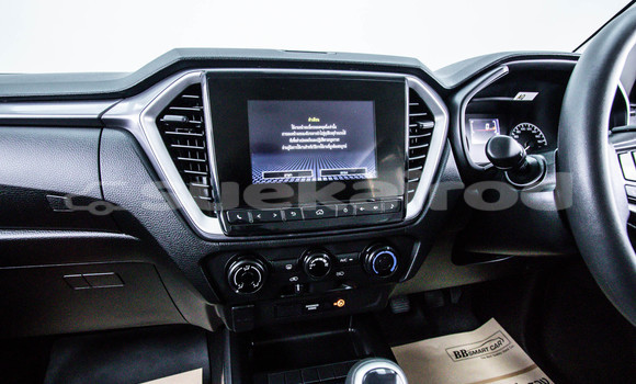 Buy Used Isuzu D-Max White Car in Bangkok in Bangkok Buy Used Isuzu D-Max White Car in Bangkok in Bangkok