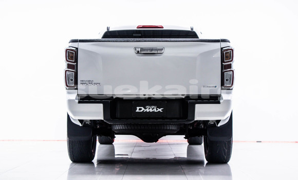Buy Used Isuzu D-Max White Car in Bangkok in Bangkok Buy Used Isuzu D-Max White Car in Bangkok in Bangkok