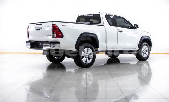 ซื้อ รถมือสอง Toyota Hiluxe Revo ขาว รถยนต์ ใน %{เมือง} ใน กรุงเทพมหานคร ซื้อ รถมือสอง Toyota Hiluxe Revo ขาว รถยนต์ ใน %{เมือง} ใน กรุงเทพมหานคร