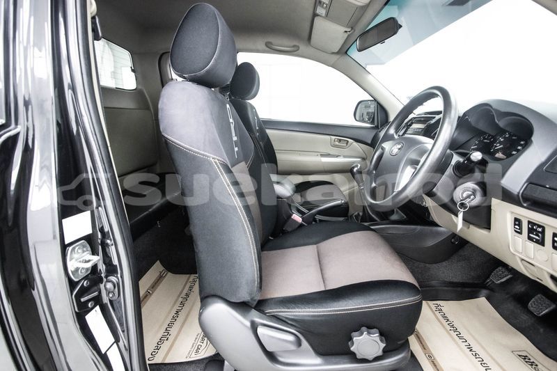 Big with watermark toyota hiluxe vigo bangkok bangkok 63133