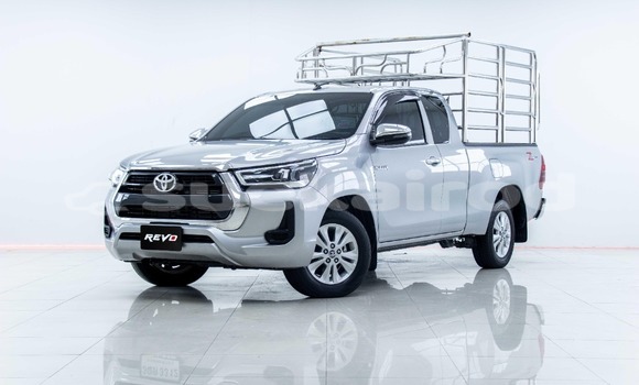 Buy Used Toyota Hiluxe Revo Other Car in Bangkok in Bangkok