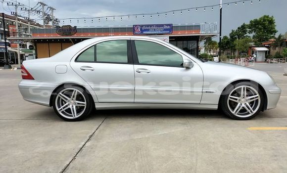 ซื้อ รถมือสอง Mercedes-Benz C180 coupe เงิน รถยนต์ ใน %{เมือง} ใน กรุงเทพมหานคร ซื้อ รถมือสอง Mercedes-Benz C180 coupe เงิน รถยนต์ ใน %{เมือง} ใน กรุงเทพมหานคร