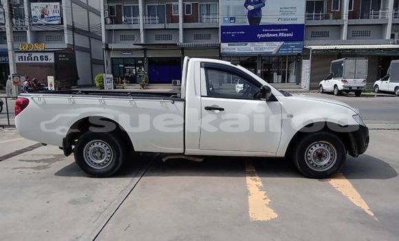 ซื้อ รถมือสอง Mitsubishi Triton ขาว รถยนต์ ใน %{เมือง} ใน กรุงเทพมหานคร ซื้อ รถมือสอง Mitsubishi Triton ขาว รถยนต์ ใน %{เมือง} ใน กรุงเทพมหานคร