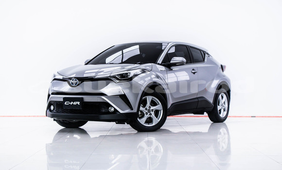 Buy Used Toyota C-HR Other Car in Bangkok in Bangkok Buy Used Toyota C-HR Other Car in Bangkok in Bangkok