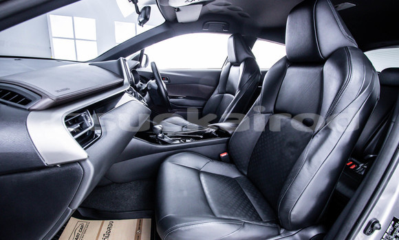 Buy Used Toyota C-HR Other Car in Bangkok in Bangkok Buy Used Toyota C-HR Other Car in Bangkok in Bangkok