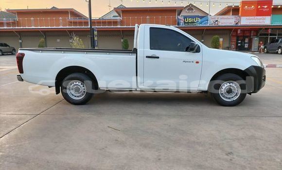ซื้อ รถมือสอง Isuzu D-Max ขาว รถยนต์ ใน %{เมือง} ใน กรุงเทพมหานคร ซื้อ รถมือสอง Isuzu D-Max ขาว รถยนต์ ใน %{เมือง} ใน กรุงเทพมหานคร