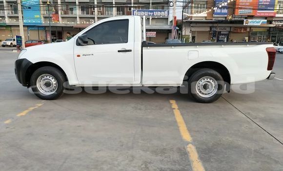 ซื้อ รถมือสอง Isuzu D-Max ขาว รถยนต์ ใน %{เมือง} ใน กรุงเทพมหานคร ซื้อ รถมือสอง Isuzu D-Max ขาว รถยนต์ ใน %{เมือง} ใน กรุงเทพมหานคร