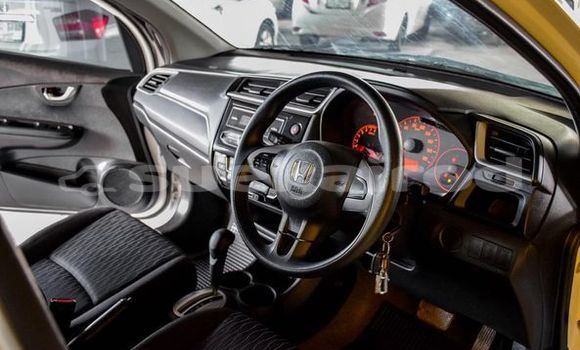 ซื้อ รถมือสอง Honda Brio ขาว รถยนต์ ใน %{เมือง} ใน ชัยภูมิ ซื้อ รถมือสอง Honda Brio ขาว รถยนต์ ใน %{เมือง} ใน ชัยภูมิ