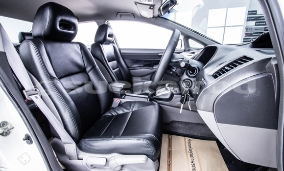 ซื้อ รถมือสอง Honda Civic ขาว รถยนต์ ใน %{เมือง} ใน กรุงเทพมหานคร ซื้อ รถมือสอง Honda Civic ขาว รถยนต์ ใน %{เมือง} ใน กรุงเทพมหานคร