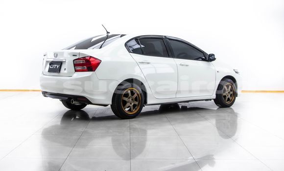 Buy Used Honda City White Car in Bangkok in Bangkok Buy Used Honda City White Car in Bangkok in Bangkok