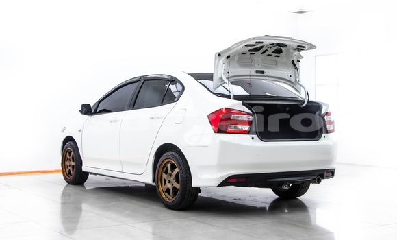 Buy Used Honda City White Car in Bangkok in Bangkok Buy Used Honda City White Car in Bangkok in Bangkok